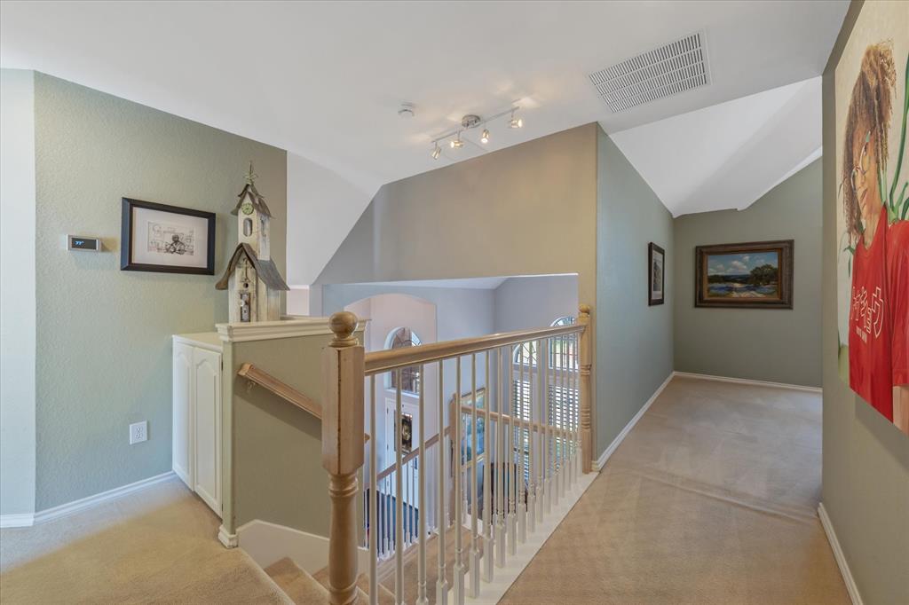 2644 Newcastle Drive Property Photo 25