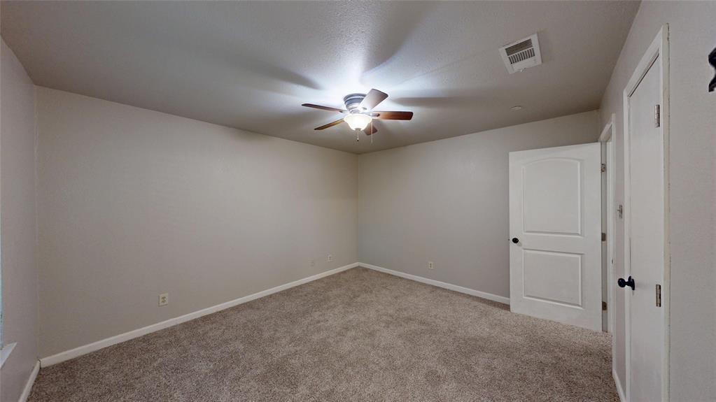 4270 Sir Lancelot Circle Property Photo 10