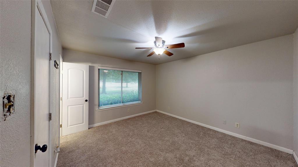 4270 Sir Lancelot Circle Property Photo 12