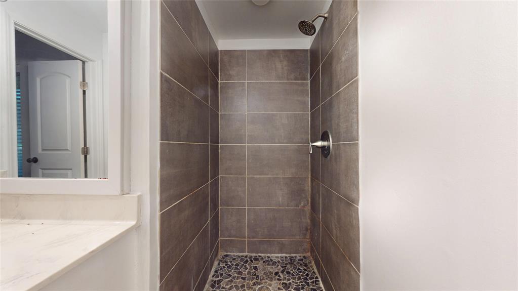 4270 Sir Lancelot Circle Property Photo 13