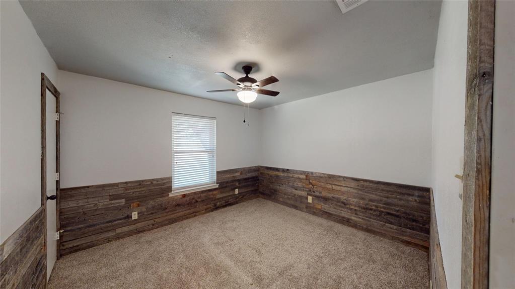 4270 Sir Lancelot Circle Property Photo 19