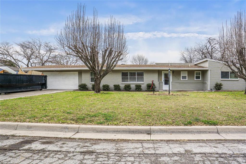 3616 Labadie Drive Property Photo 1