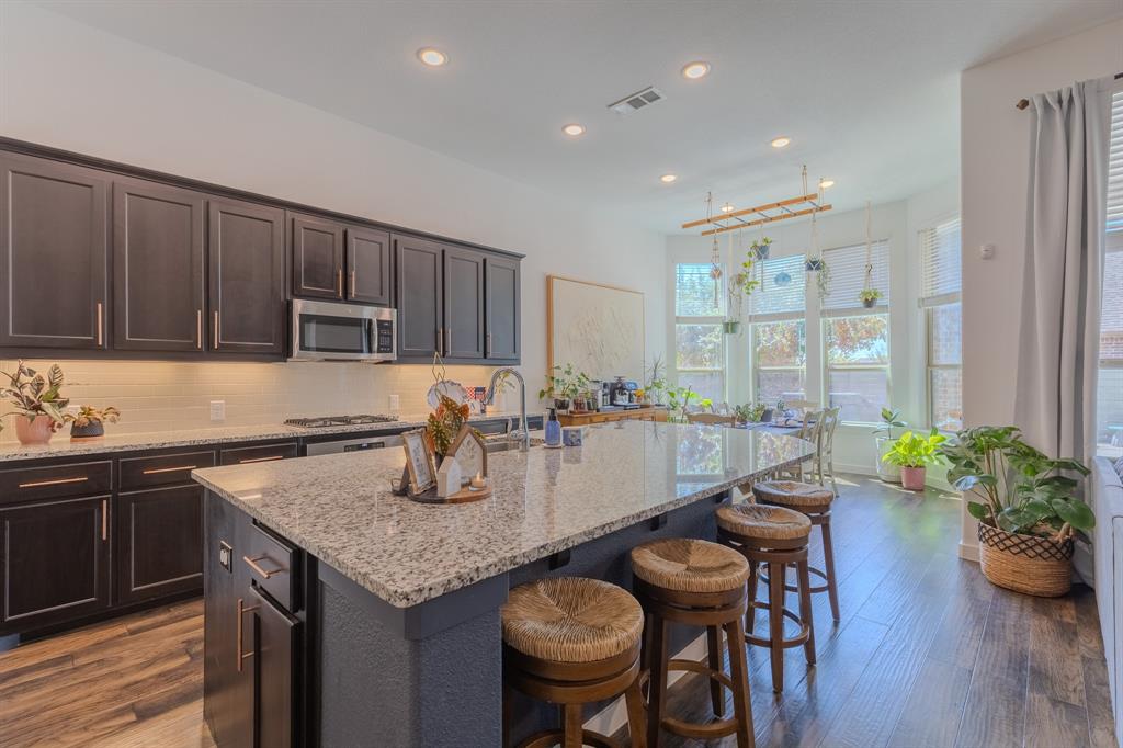 1801 Waxwing Trail Property Photo 6