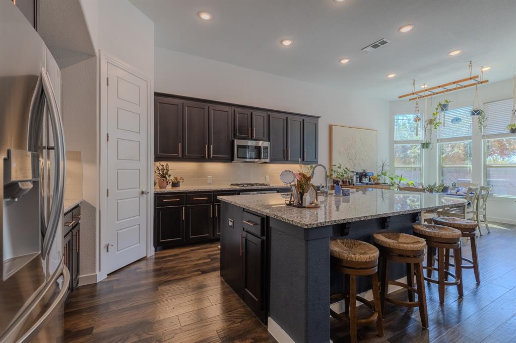 1801 Waxwing Trail Property Photo 11