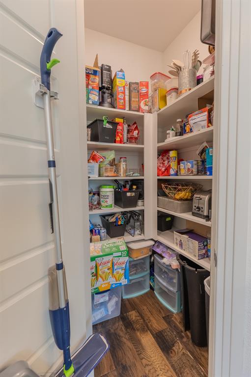 1801 Waxwing Trail Property Photo 12