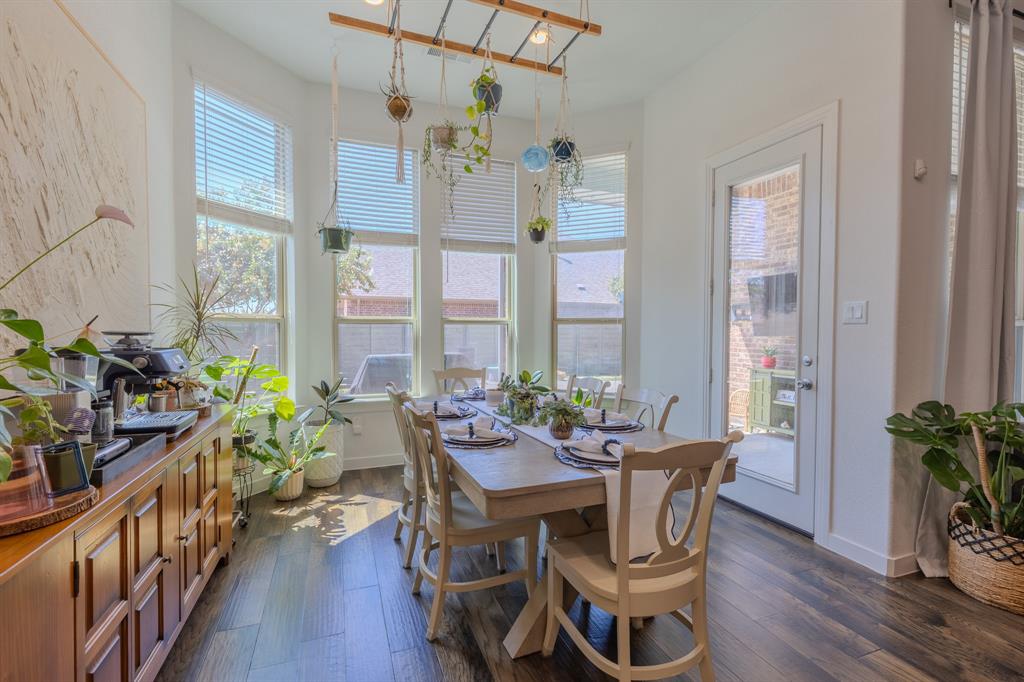 1801 Waxwing Trail Property Photo 13