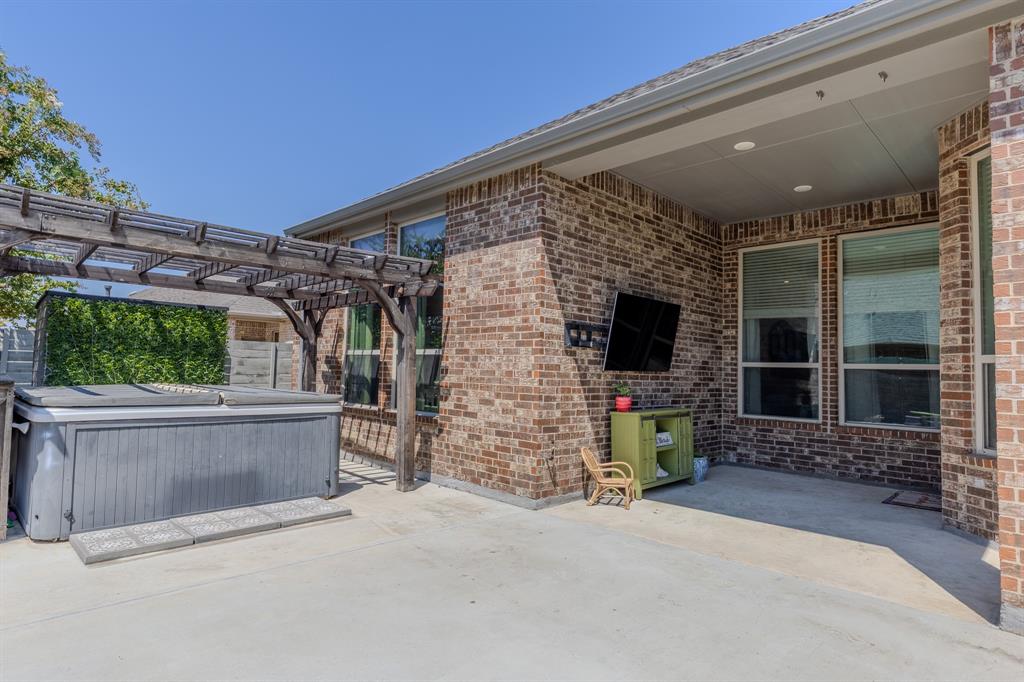 1801 Waxwing Trail Property Photo 28