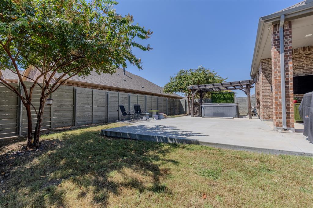 1801 Waxwing Trail Property Photo 29