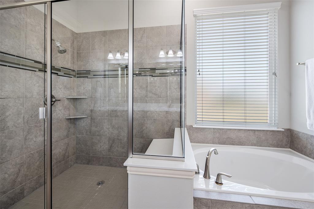 3807 Wild Flower Lane Property Photo 16