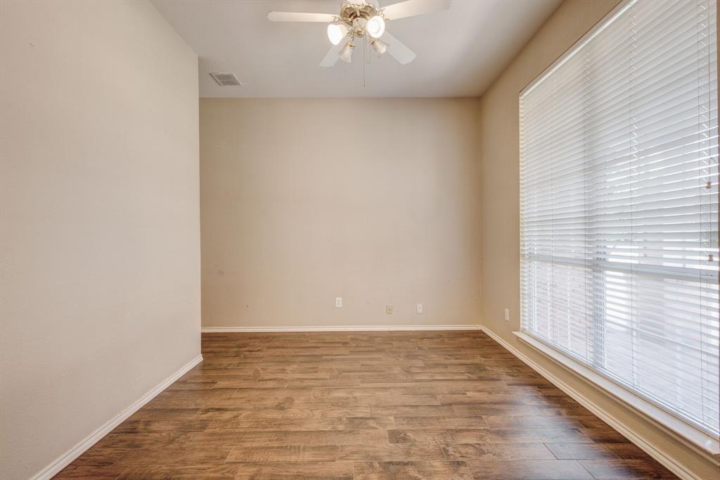 3200 Edgebrook Court Property Photo 9