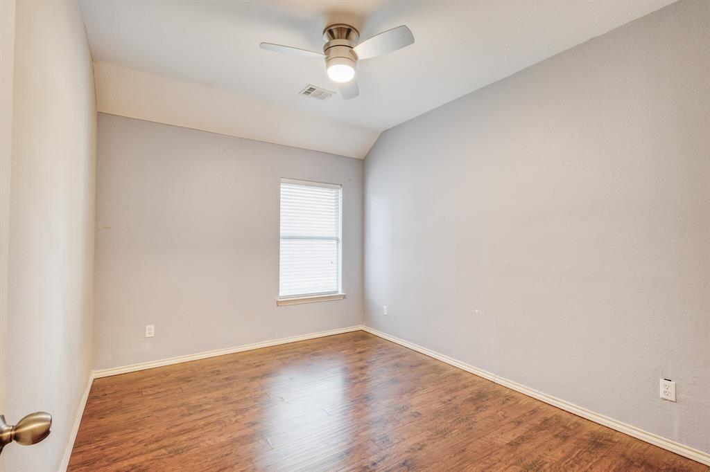 3200 Edgebrook Court Property Photo 10