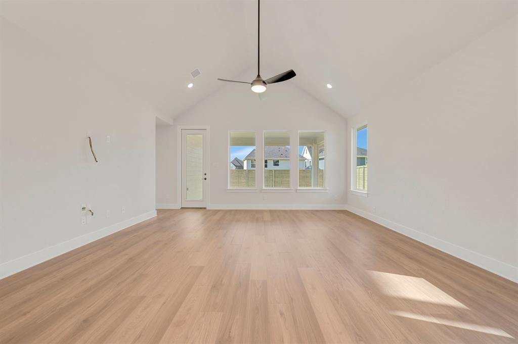 11737 Treehouse Trail Property Photo 15