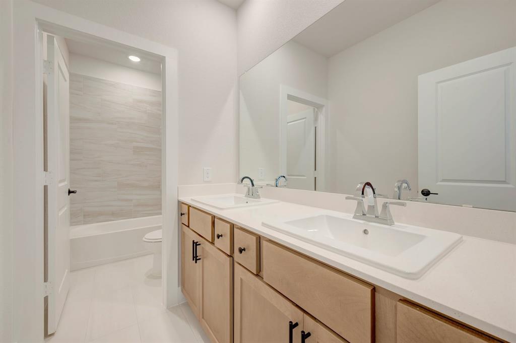 11737 Treehouse Trail Property Photo 35