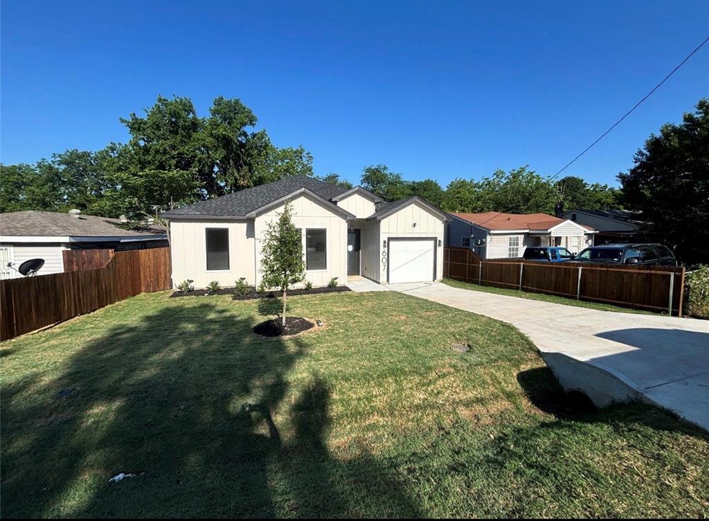 607 Neomi Avenue Property Photo 1