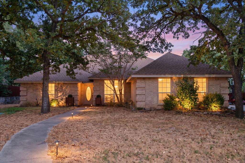 512 Shady Oaks Trail Property Photo 1