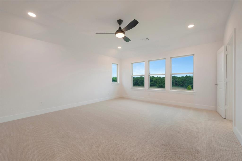 11621 Edgewood Drive Property Photo 19