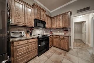 16594 Beauregard Drive Property Photo 11