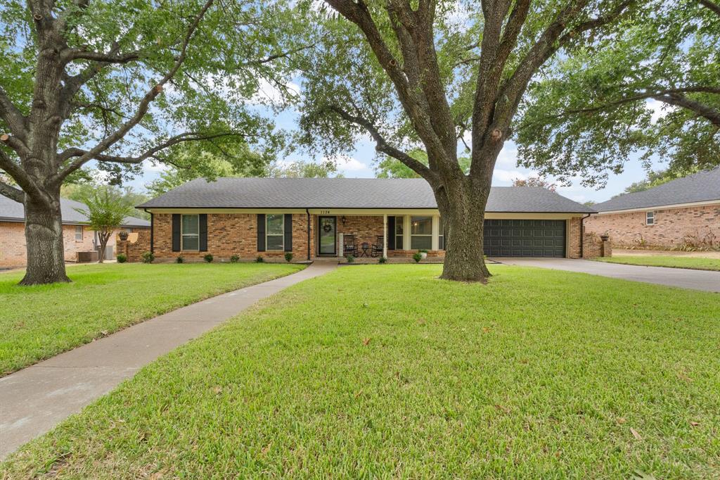 1124 Green River Trail Property Photo 1