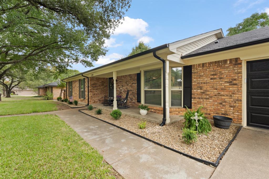 1124 Green River Trail Property Photo 4