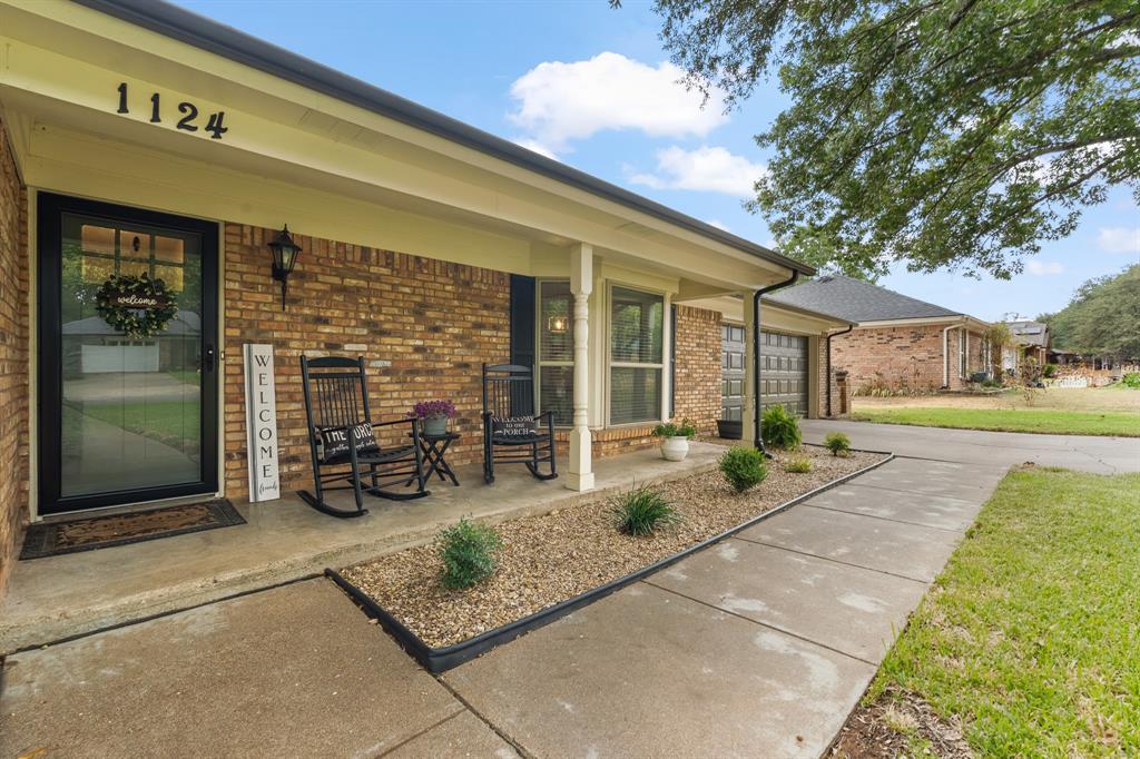 1124 Green River Trail Property Photo 5