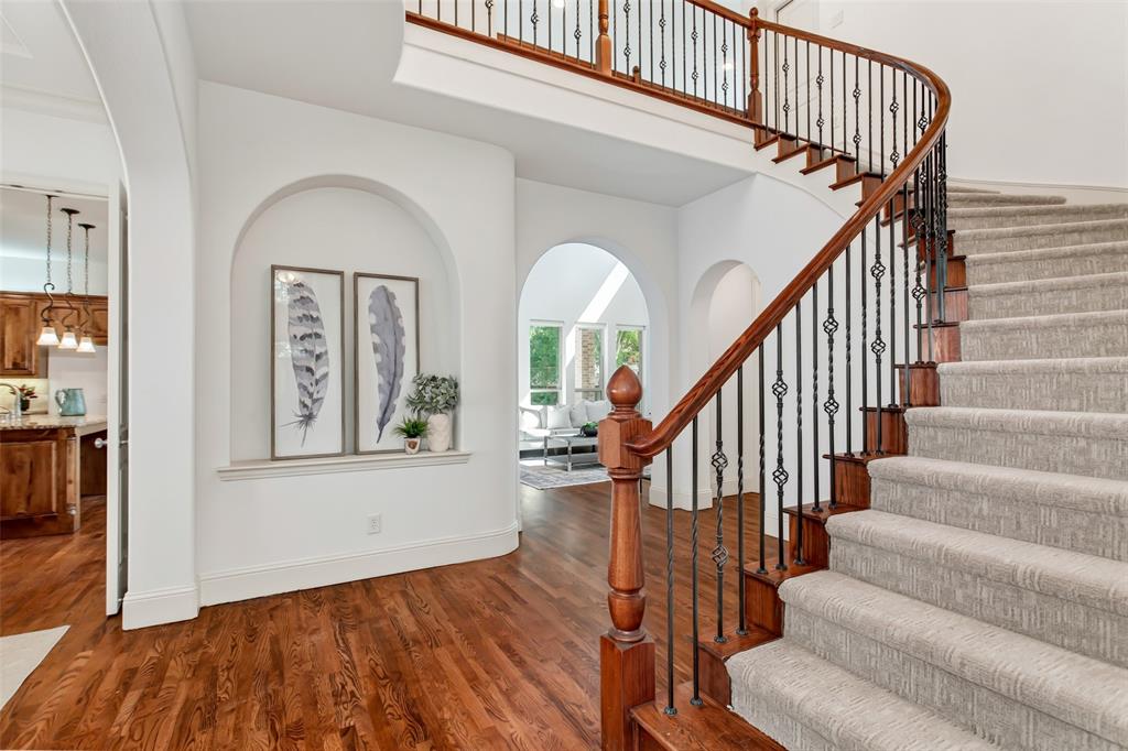 846 Deerfield Road Property Photo 3