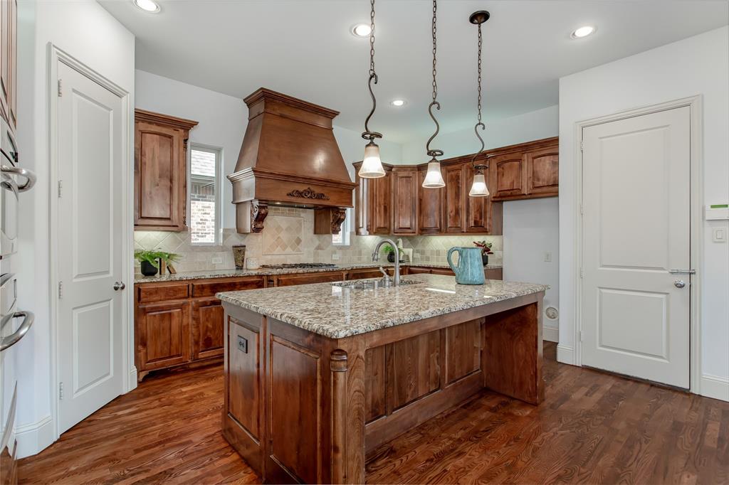 846 Deerfield Road Property Photo 13
