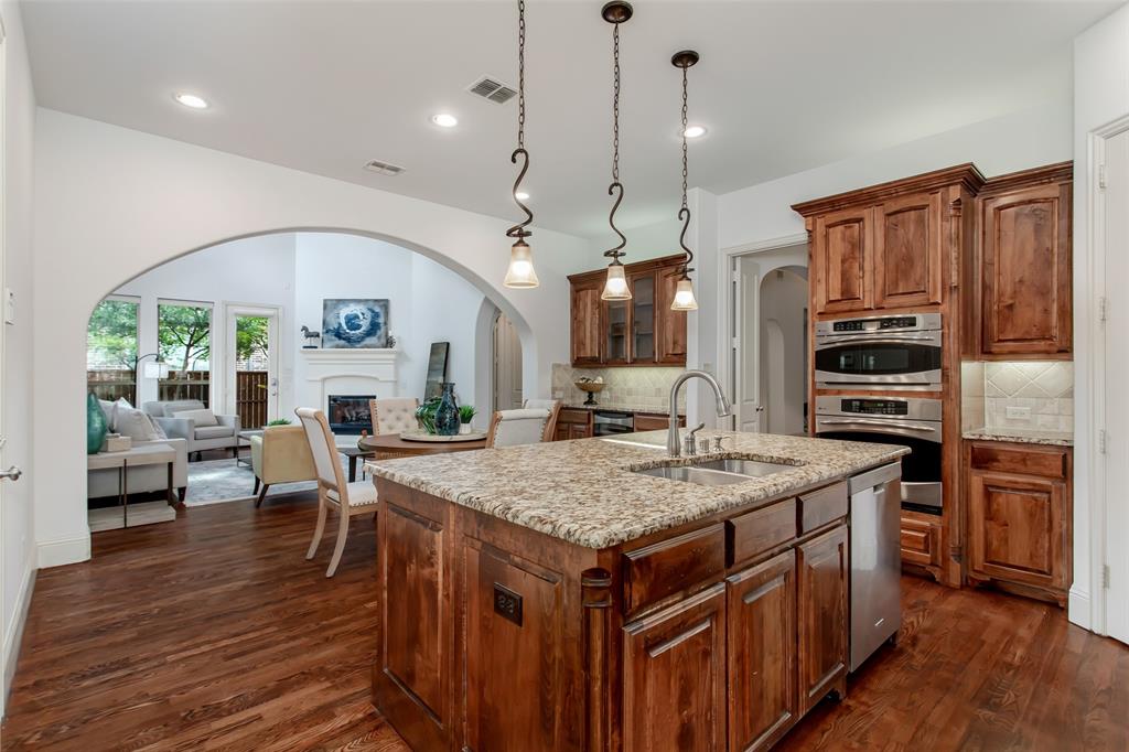 846 Deerfield Road Property Photo 15