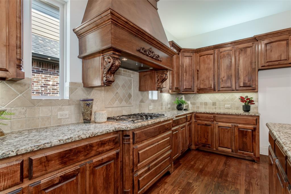 846 Deerfield Road Property Photo 16