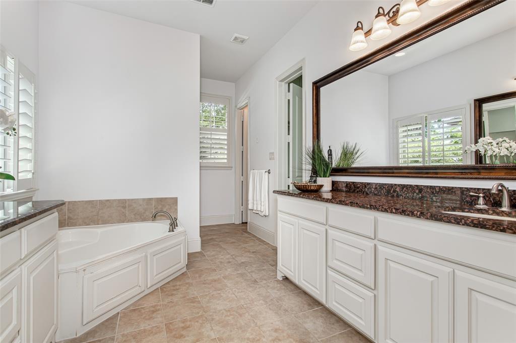 846 Deerfield Road Property Photo 21