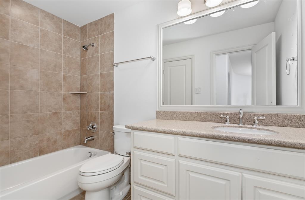 846 Deerfield Road Property Photo 34