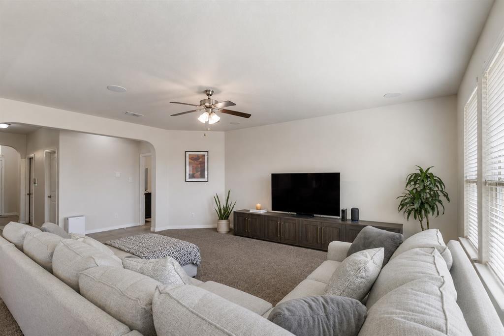 1108 Lakin Road Property Photo 4
