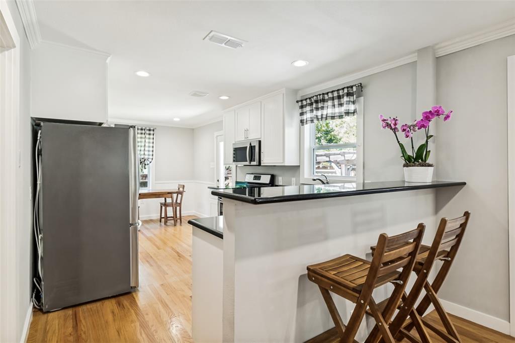 11609 Colmar Street Property Photo 15