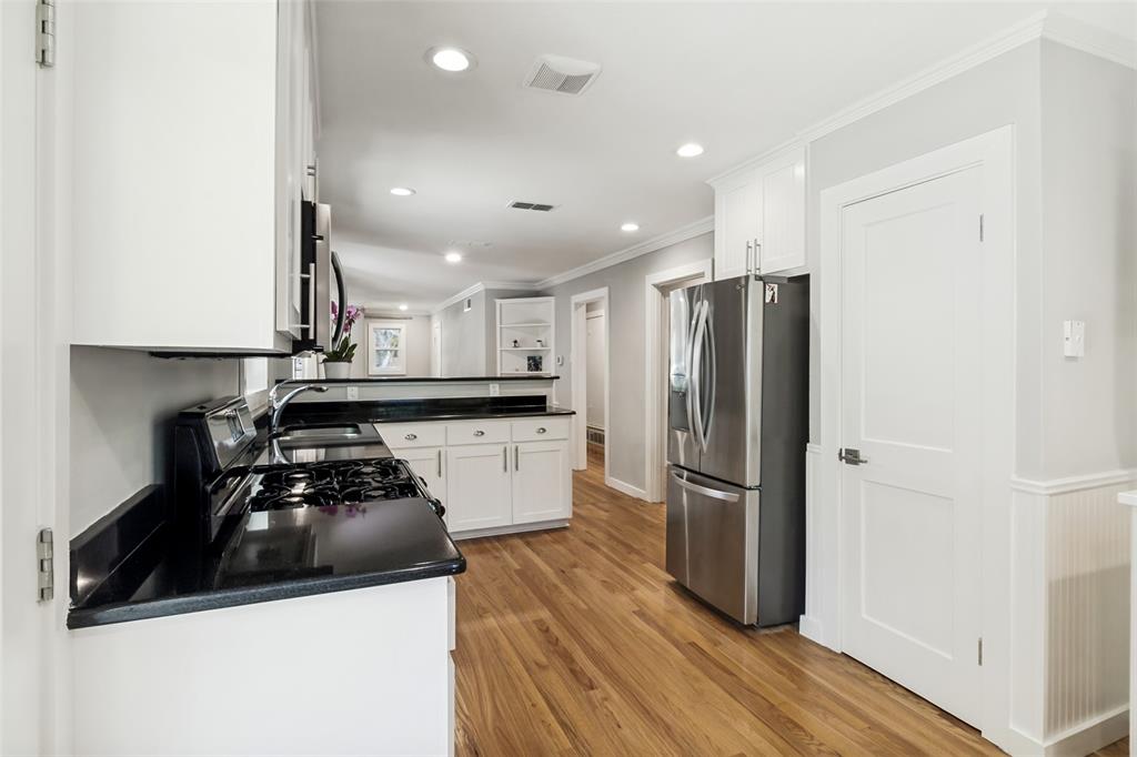 11609 Colmar Street Property Photo 18
