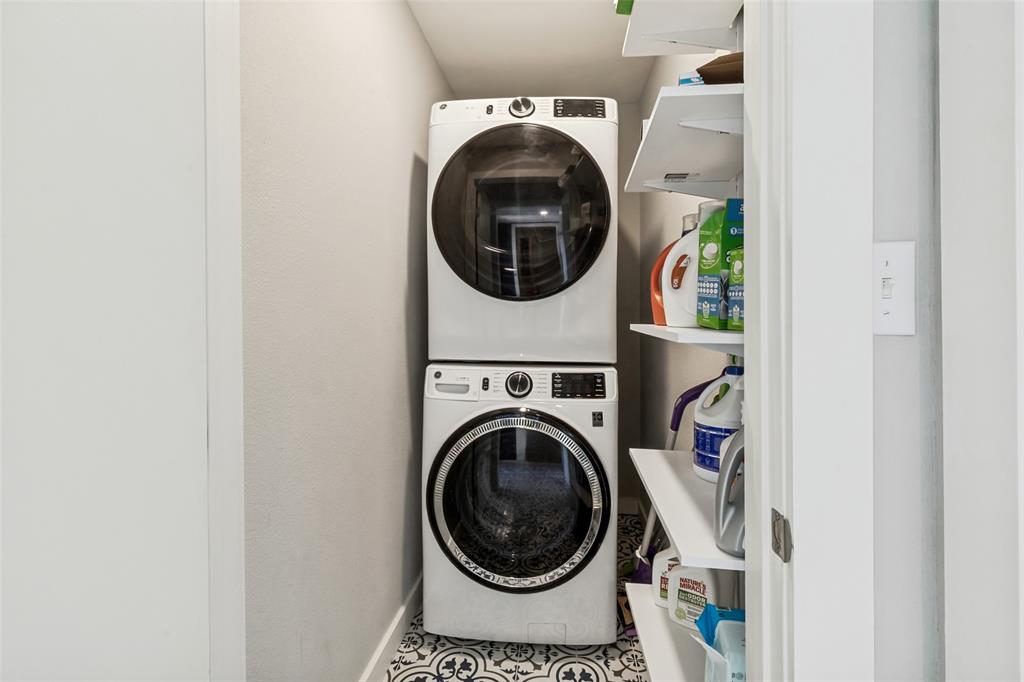 11609 Colmar Street Property Photo 29
