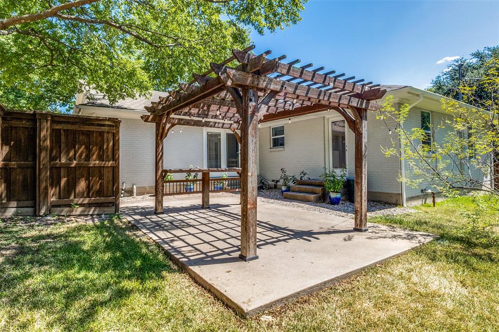 11609 Colmar Street Property Photo 32