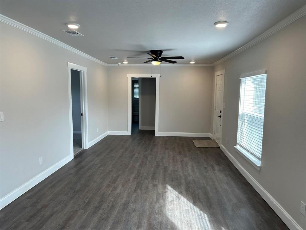 1610 Cherry Avenue Property Photo 3