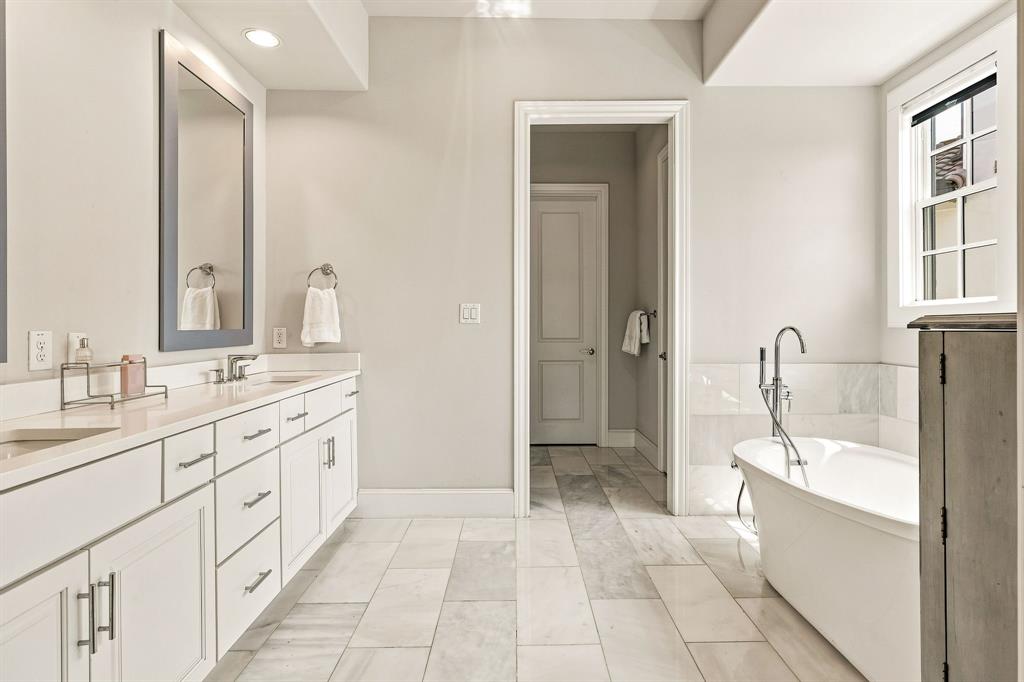 5217 Baker Boulevard Property Photo 22