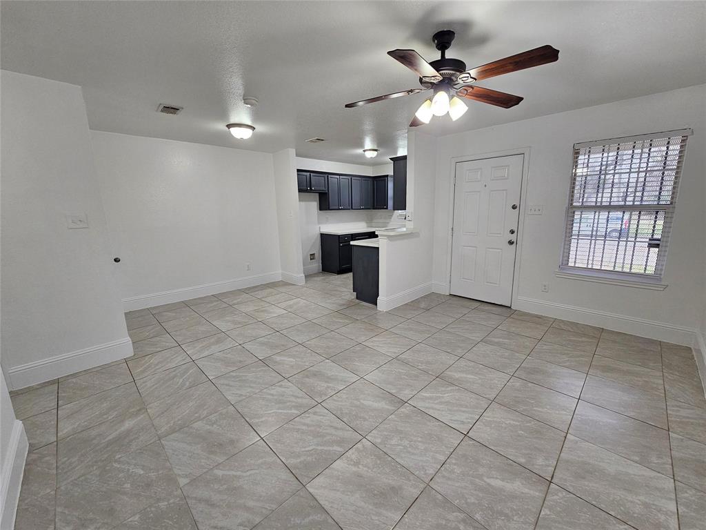 1615 Herald Street 1613 Property Photo 13