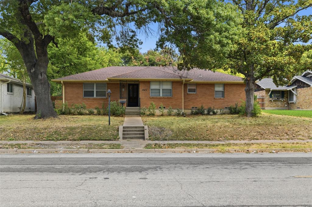 1545 W Pentagon Parkway Property Photo 1
