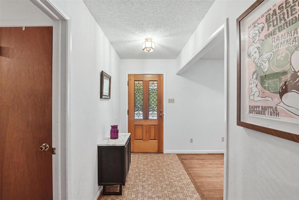 1545 W Pentagon Parkway Property Photo 3