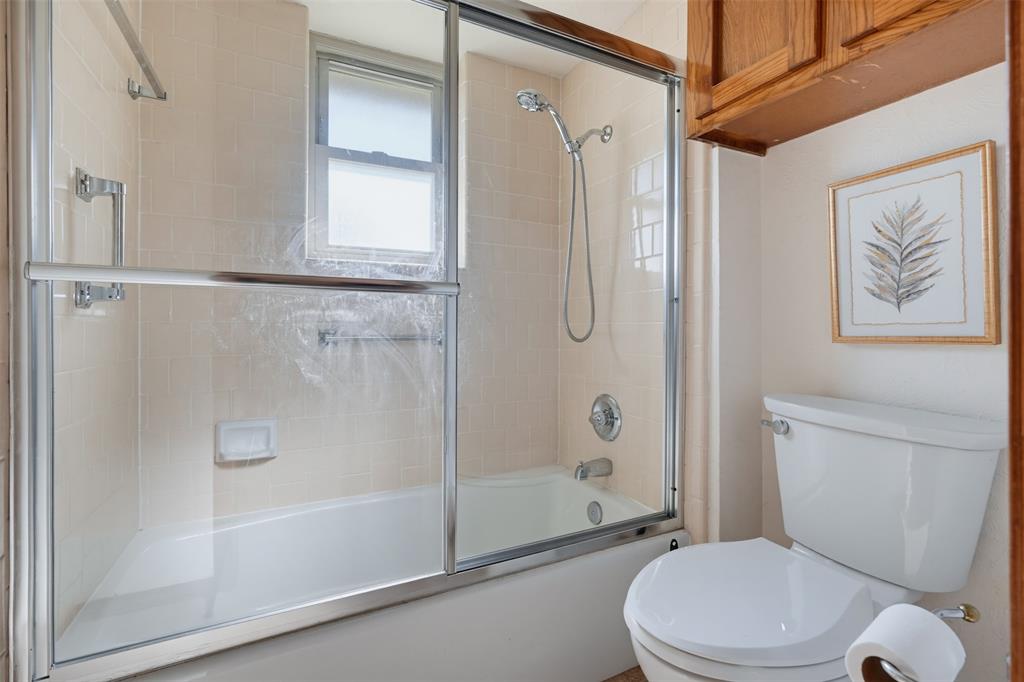 3824 Fox Hollow Drive Property Photo 28