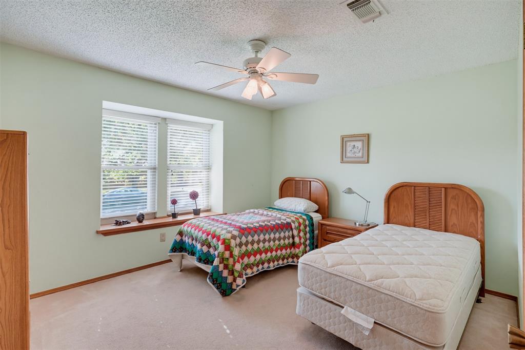 3824 Fox Hollow Drive Property Photo 29