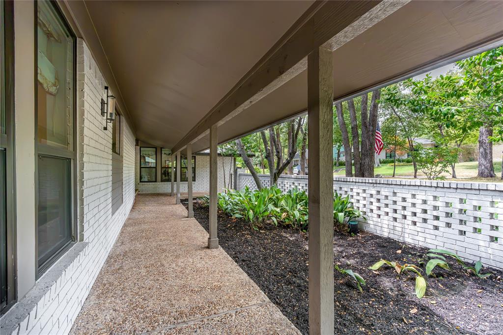 8242 San Cristobal Drive Property Photo 3