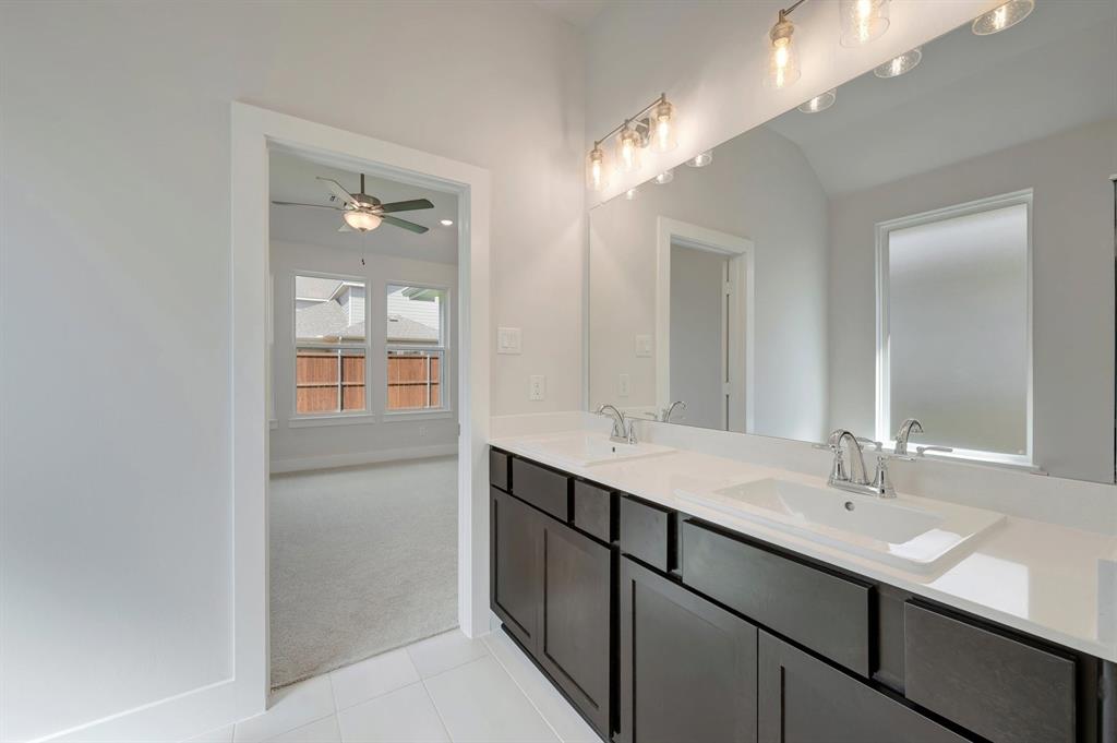 7324 Summer Sunset Drive Property Photo 20