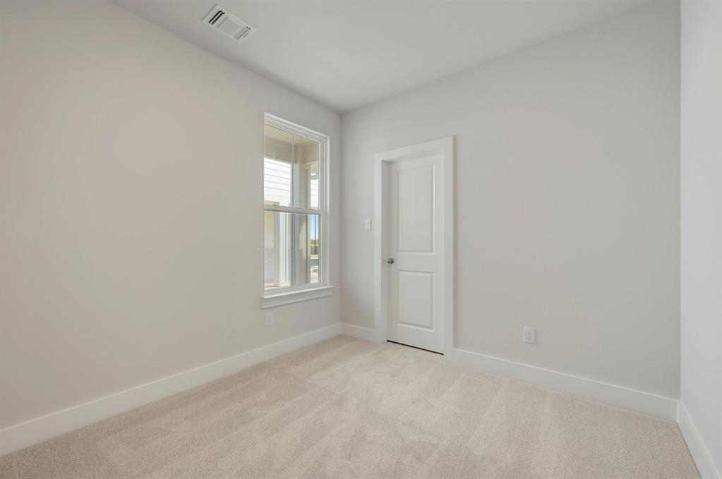 7324 Summer Sunset Drive Property Photo 23