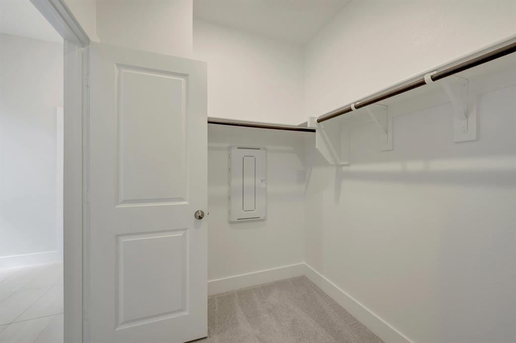 7324 Summer Sunset Drive Property Photo 26