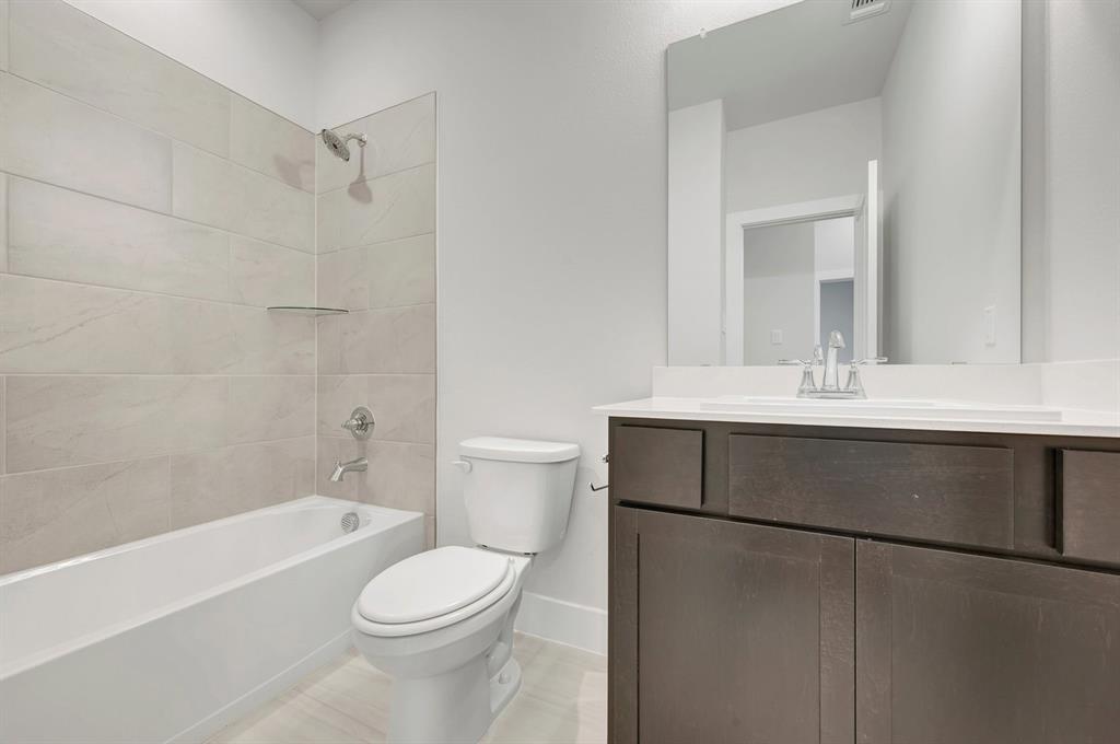 7324 Summer Sunset Drive Property Photo 27