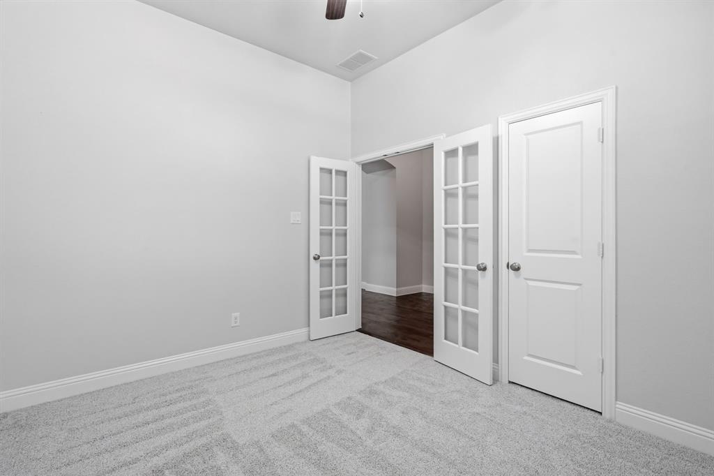 1529 8th Street Property Photo 5