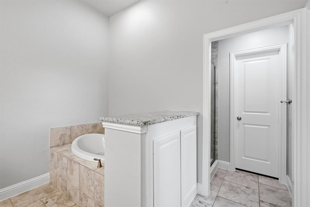 1529 8th Street Property Photo 23