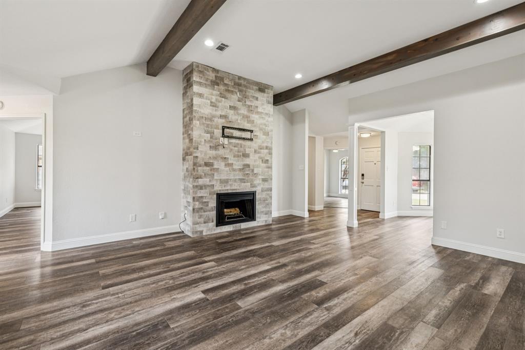 1406 Petunia Drive Property Photo 10